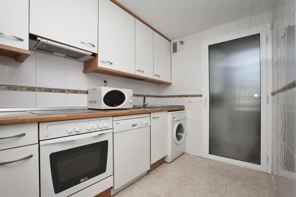 Rentalmar Bellavista Apartamentos Миами-Плайя Экстерьер фото